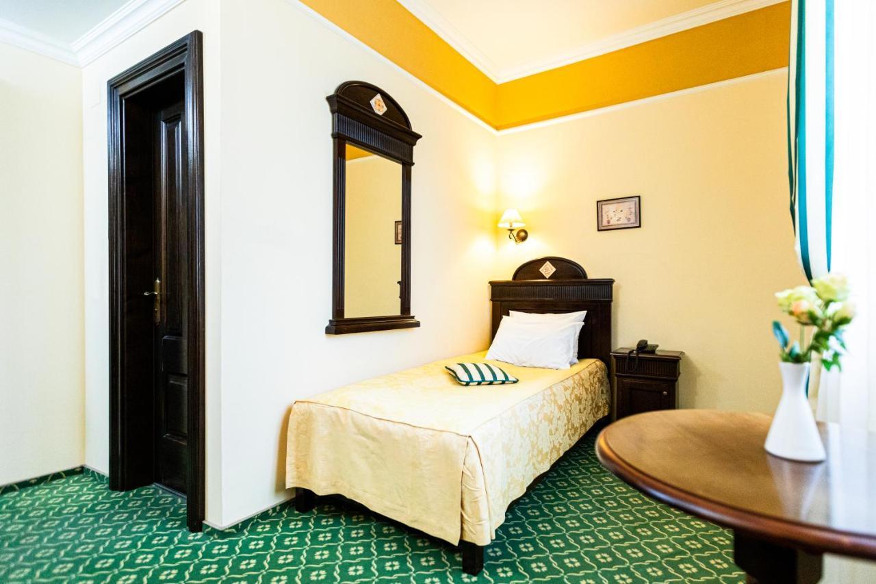 Hotel Koronna 4*