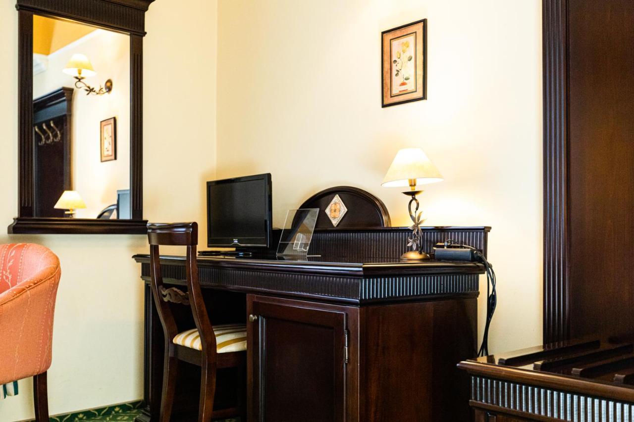 Hotel Koronna 4*