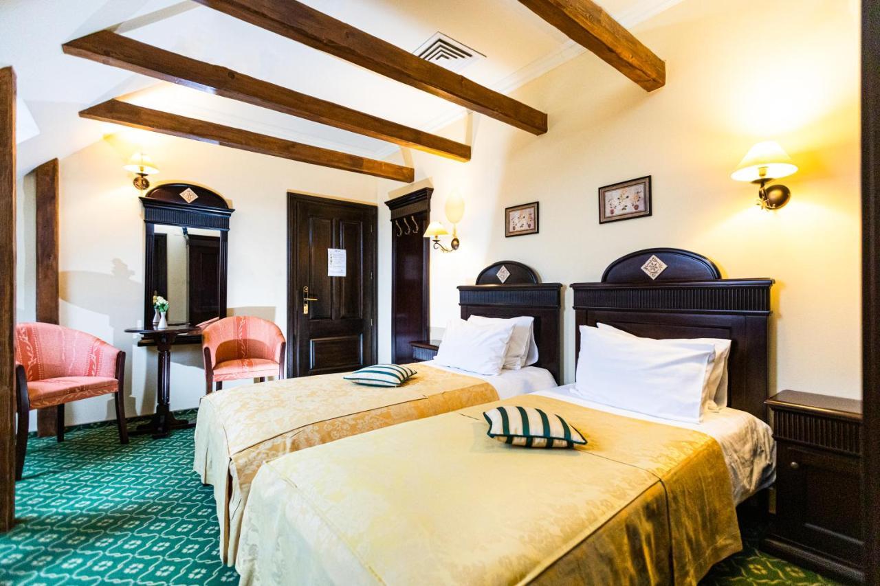 Koronna Hotel 4*